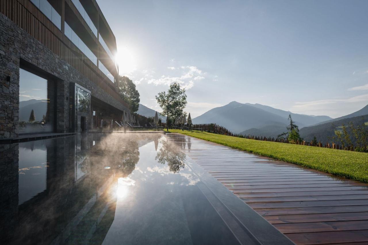 Hotel Schopfenhof San Candido Ngoại thất bức ảnh