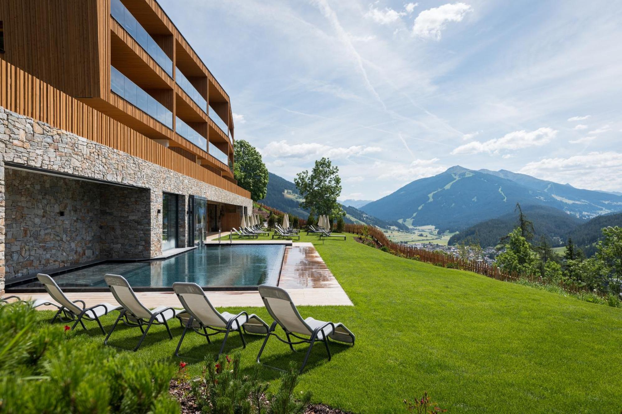 Hotel Schopfenhof San Candido Ngoại thất bức ảnh